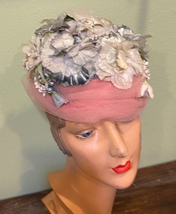 Vintage 50s pink hat with flowers - image 5