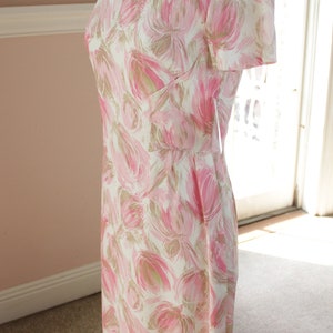 Vintage Mod Pink Floral 50s 60s image 2