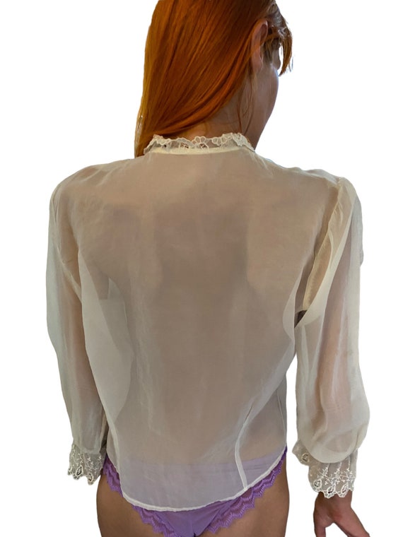 Vintage 40s sheer blouse, elegant, beautiful lace… - image 4