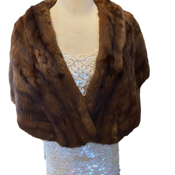 Vintage 50s Mink Stole on Brown mahogany beautiful