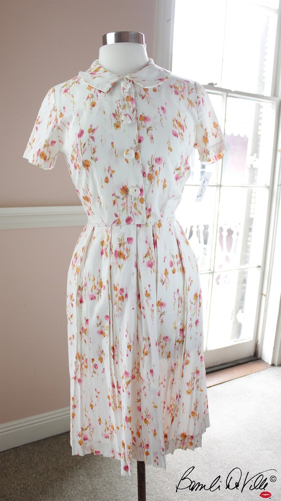 50s Floral Print Shirt Dress - image 1