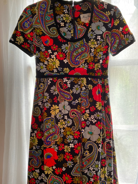 Vintage 60s Psychedelic Velvet floral Maxie Small… - image 1
