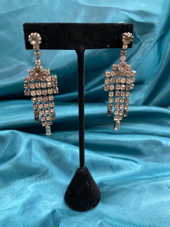 Vintage 40s rhinestone glamorous earrings art deco