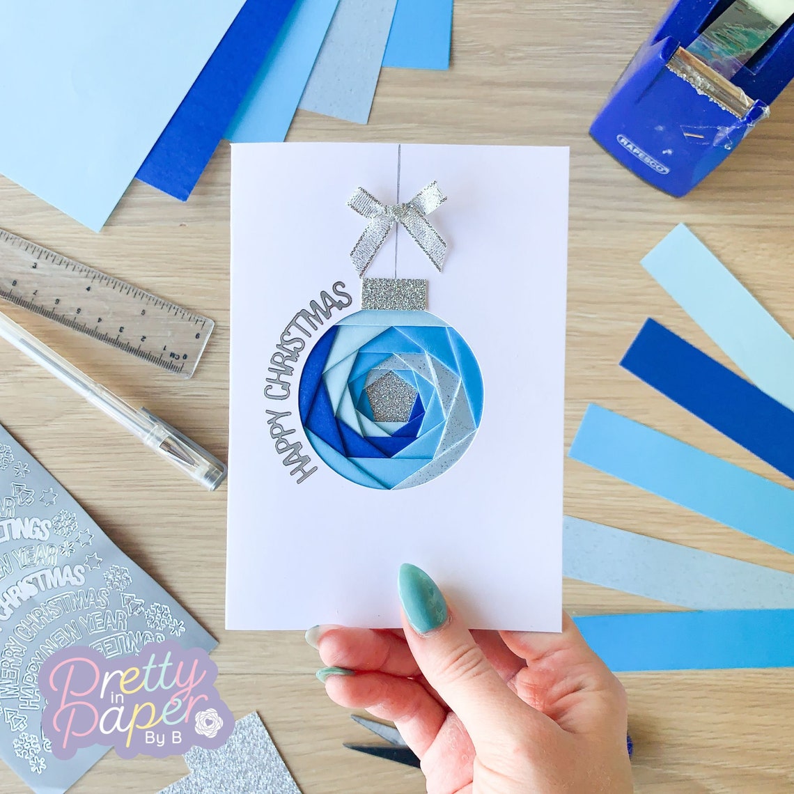 Round Bauble Iris Folding Pattern PDF & SVG | Christmas Bulb Template ...