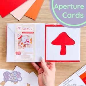 Toadstool-openingskaartpakket (3 stuks) | Witte openingen (x3), gekleurde kaartblanco's (x3), vierkante witte enveloppen (x3)