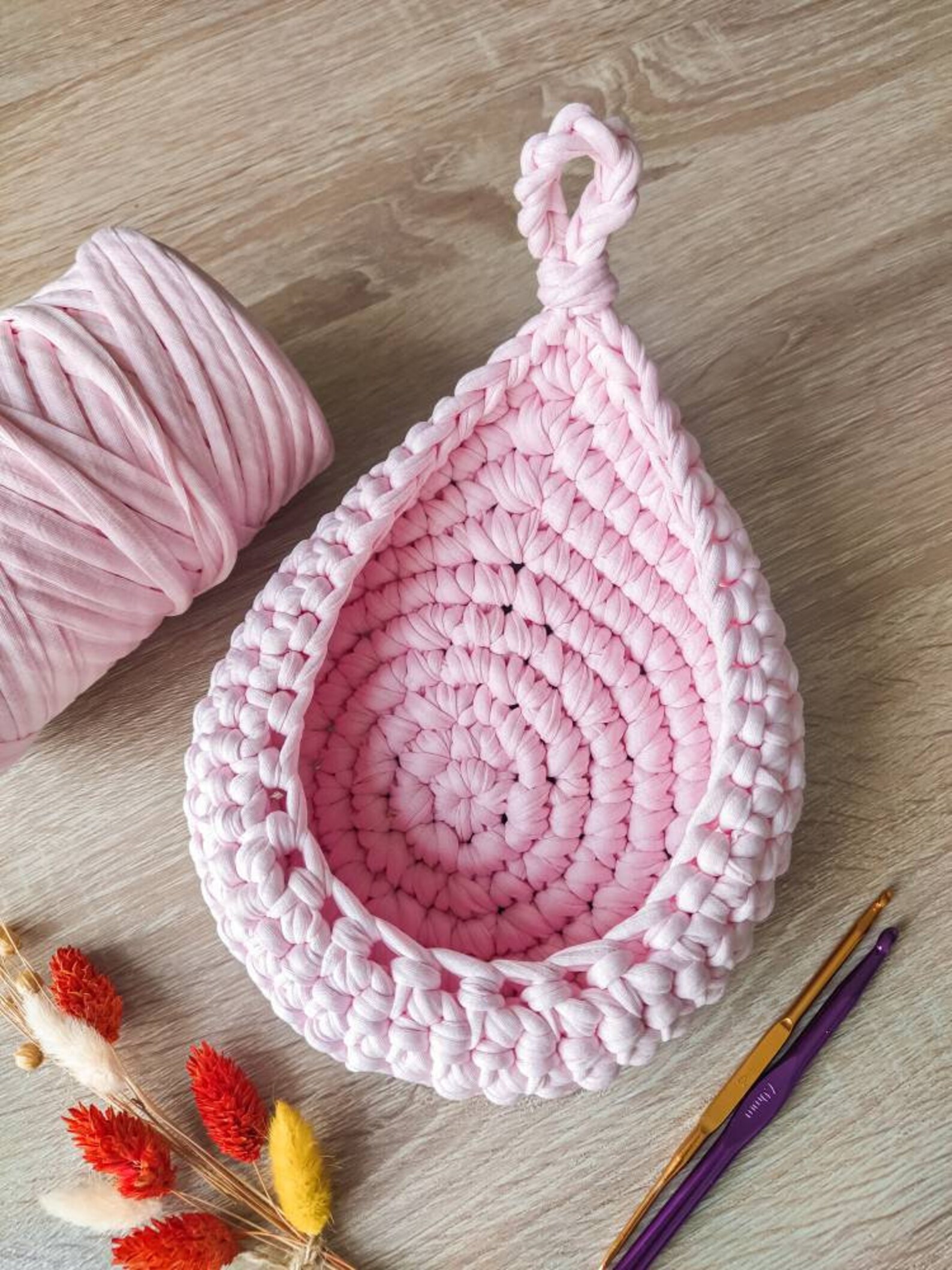 Crochet Hanging Basket Wall hanging basket UK Crochet wall Etsy