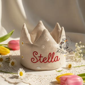 Personalized Hand Embroidered Birthday Baby Crown Daisy Embroidery Party Crown Custom Name Linen Crown Keepsake for First Birthday
