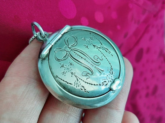 Antique Sterling Silver Engraved Puffy Pendant Bo… - image 1