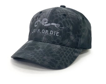 Rejoignez-nous. Casquette or Die Kryptek Typhon