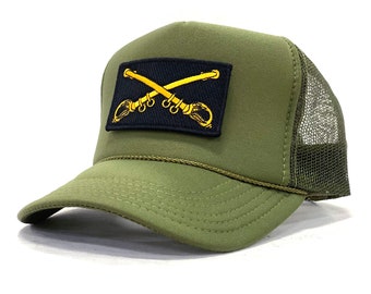 Casquette trucker classique avec écusson cavalerie de l'armée américaine