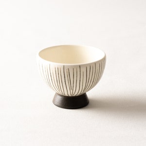 Handmade Footed Small Bowl by Shigaraki Ware / Japanese Shigaraki Ware / Japanese Tea Cup / Unique Ceramic Bowl