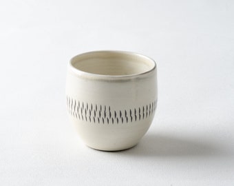 Handmade Tobikanna Tea Cup by Onta Ware / Japanese Ceramic Cup / Handmade Tea Cup