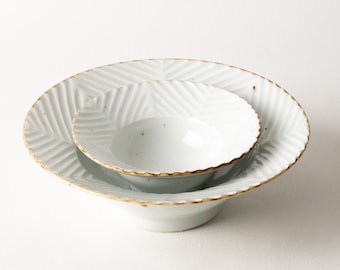 Handmade Bowl with White Carving Pattern by Tobe Ware / Japanese Ceramic Plate / Handmade Bowls