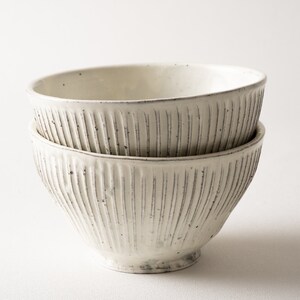 Handmade Ramen Bowl by Shigaraki Ware / Japanese Donburi Bowl / Handmade Ceramic Large Bowl image 2