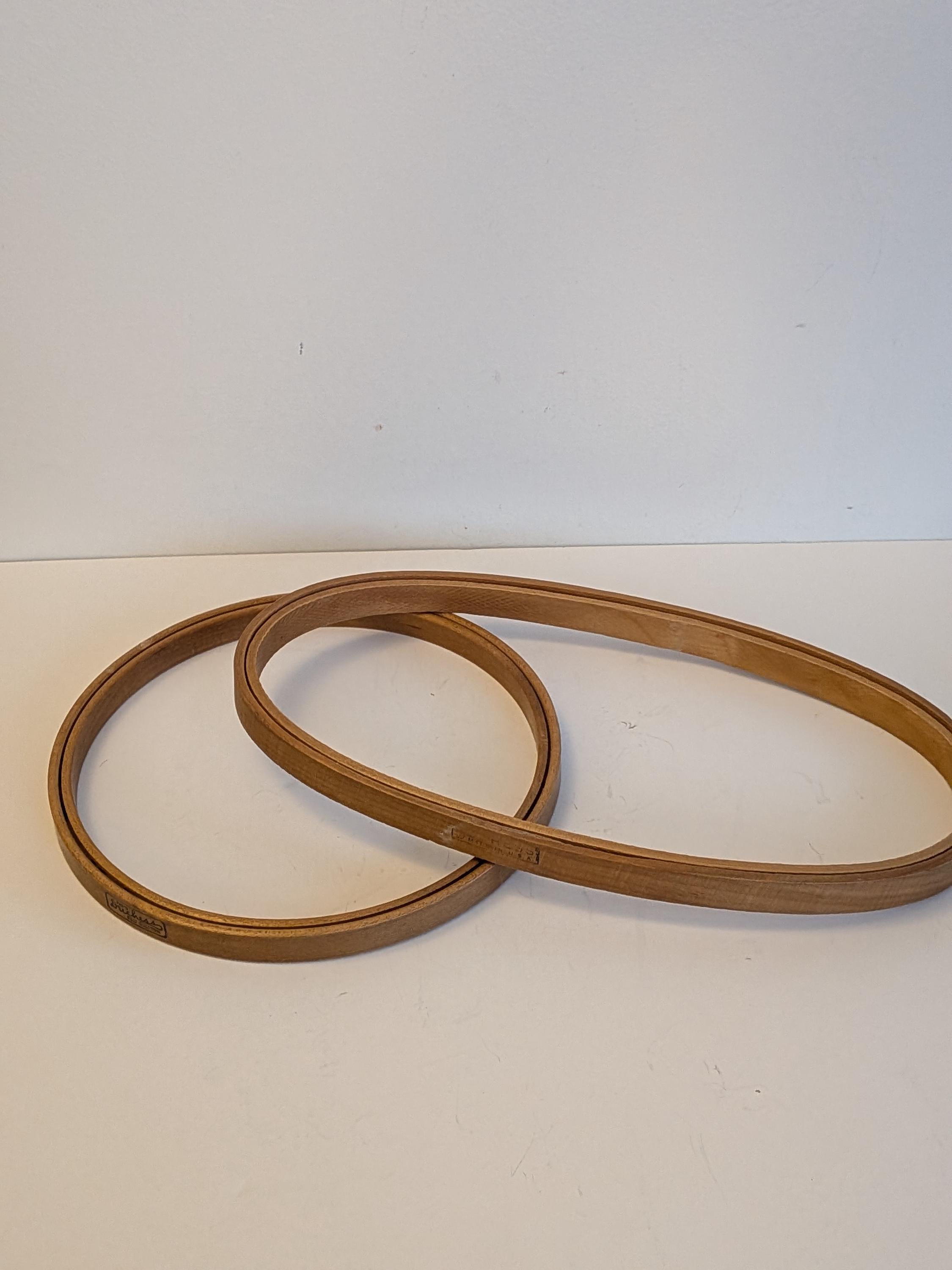 Wooden Embroidery Hoop Set in Natural Beige With Stand  Vintage Vintage Embroidery Hoops, Frames & Stands - Etsy main image 4