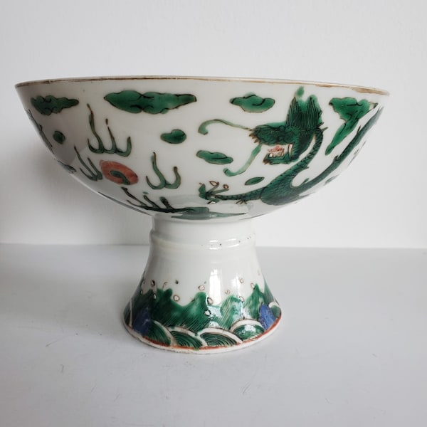 Antique Chinese Porcelain, Stem Cup, Goblet, Tongzhi famille, verte, Dragon cup, green dragon design