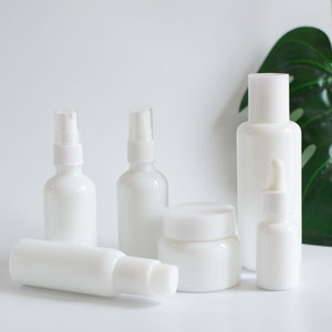 White Pearl Glass Porcelain Cosmetic Packaging Set, White Spray Bottle, Lotion Bottle, Glass Cream Jar Container, Essential Oil Dropper