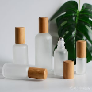 1-200pcs 15ml 30ml 50ml 100ml Eco Natural Bamboo Frosted Glass Essential Oil Roller Bottle, SPA Oil Roll on Bottle, Wholesale