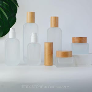 Natural Cosmetic Sets Lotion Pump/Cream Jar 30ml-120ml Empty Makeup Container Natural Wood Really Wood Cap UV protection Frosted Glass Bulk