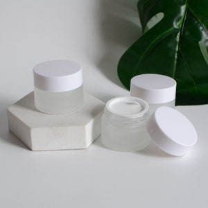2024 New 5g 15g 30g 50g White Cap Frosted Glass Empty Cream Jar Container, Eyeshadow Container, Lip Balm Gloss Container, Wholesale