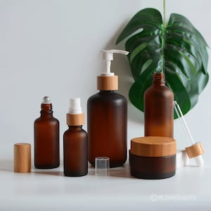 1-200 peças Conjuntos de cosméticos âmbar fosco Creme Jar/Bomba Loção/Pulverizador/Rolo para embalagens de cosméticos Pacote de cuidados com a pele Atacado