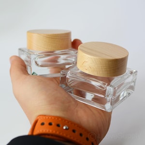 30g Natural Cosmetic Cream Jar Empty Cosmetic Jar Sqaure Clear Glass Soild Wood Cap 1 Ounce Cream Container For Skin Care Can Printing Logo