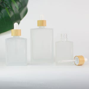 30ml 50ml 100ml Classic Style Natural Dropper Bottles Frosted Glass With Bamboo Cap For Cosmetic Packaging