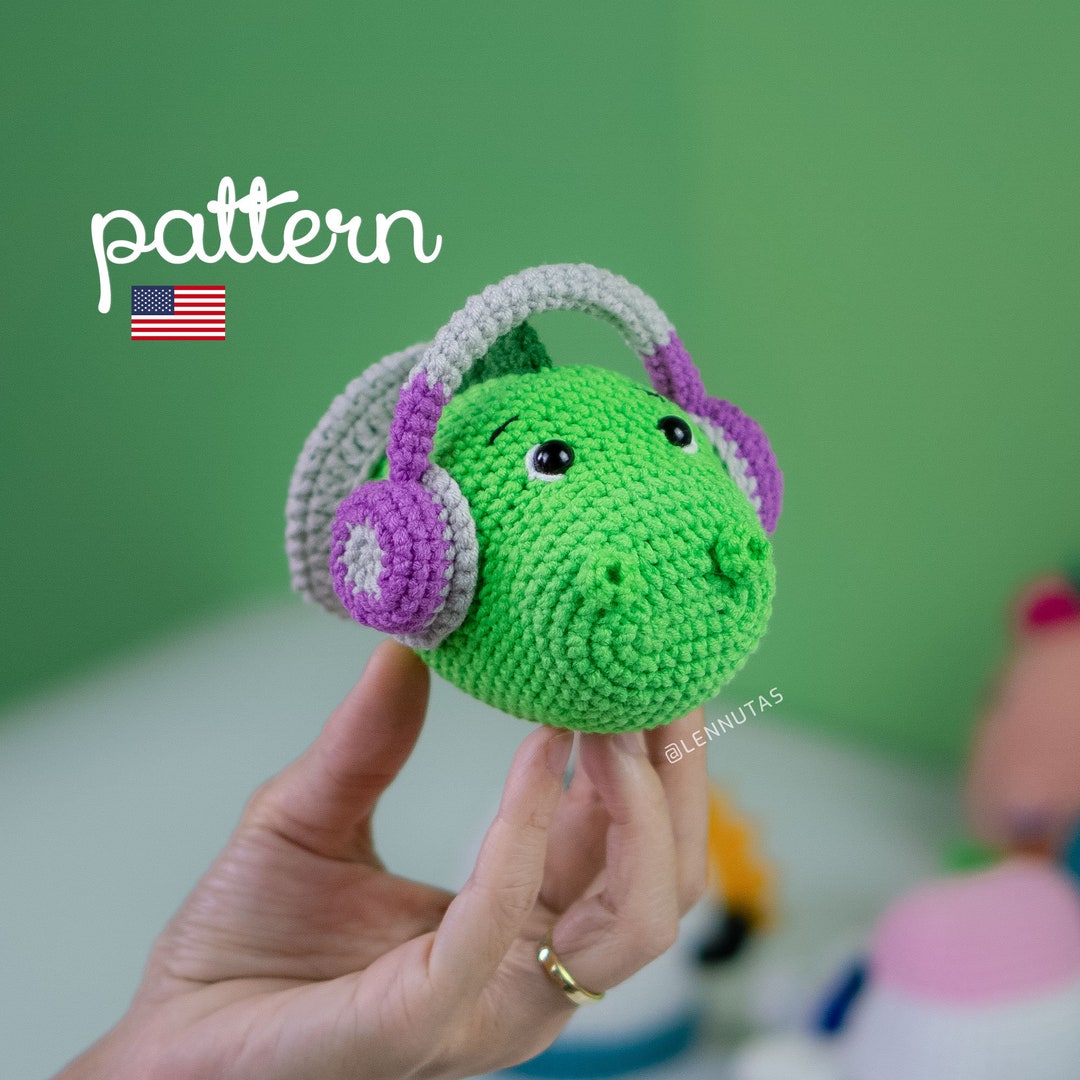 Dinosaur Crochet Pattern, Animal Head Wall Decor, Nursery Decor, Kids