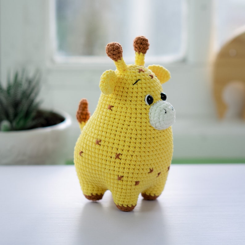 Giraffe Crochet Pattern: Cuddly Chubby Critters by Lennutas image 2