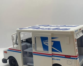 Personalized PULL-BACK Action LLV