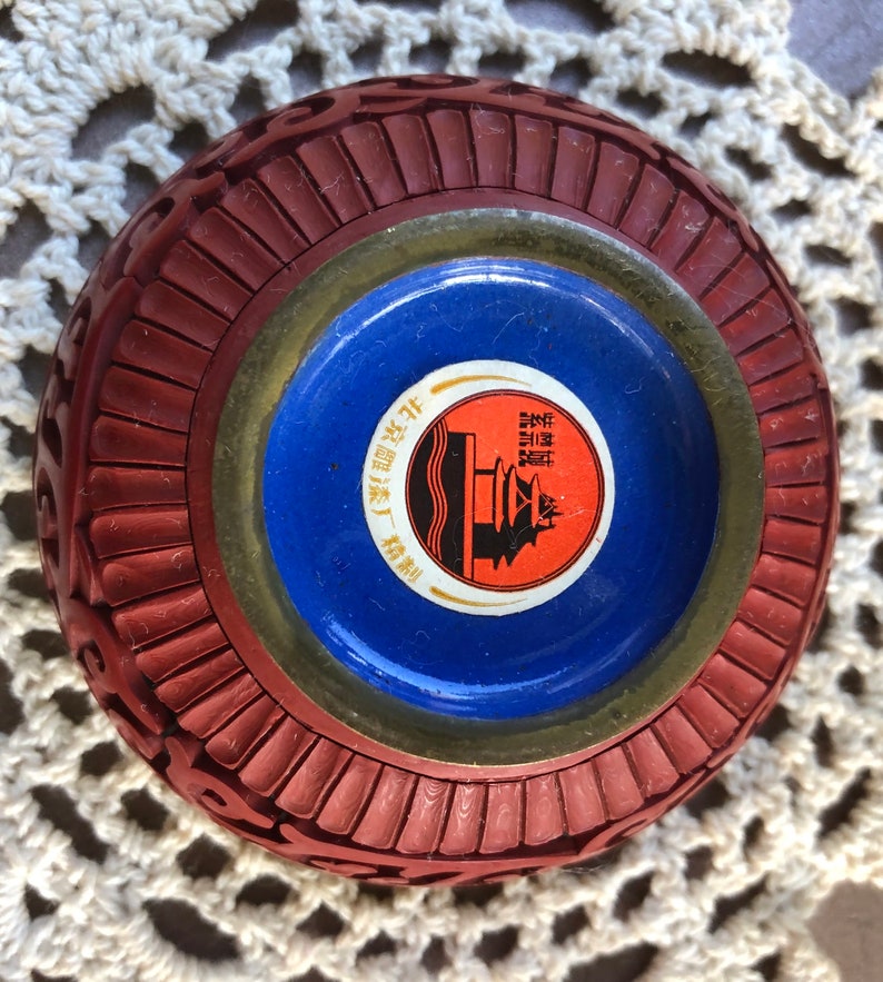 Chinese Cinnabar Trinket Box