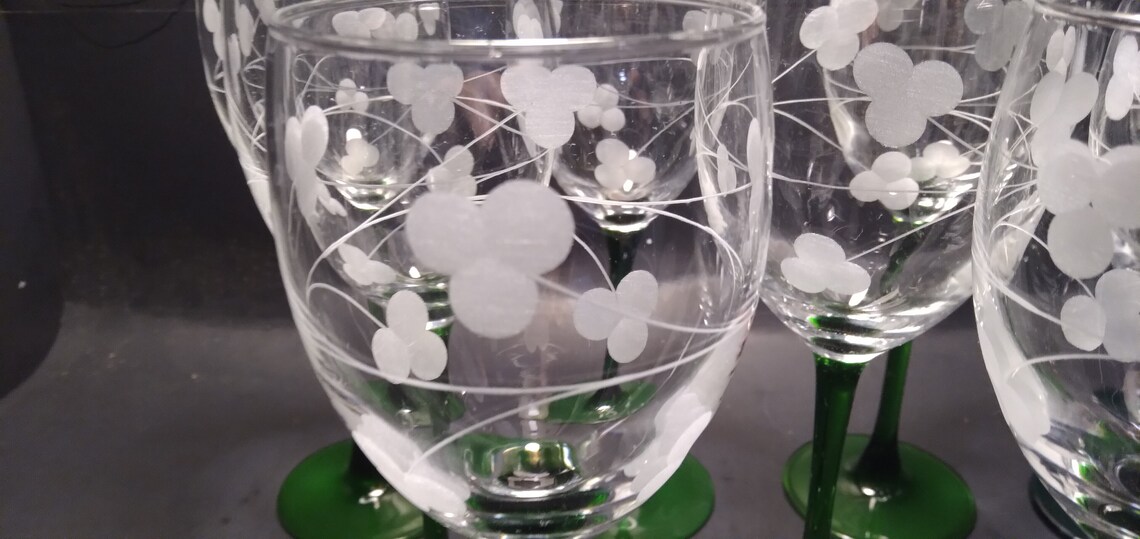 Set of 8 Rare Green Stem Eamon Glass Etched Shamrock Hand Cut Etsy