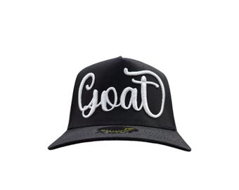 Gorra de cabra con visera plana