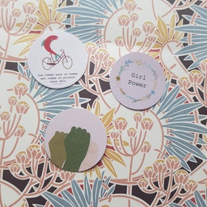 Sticker Set (6 cm) Feminismus & Anti-Rassismus rosa (3 Sticker)