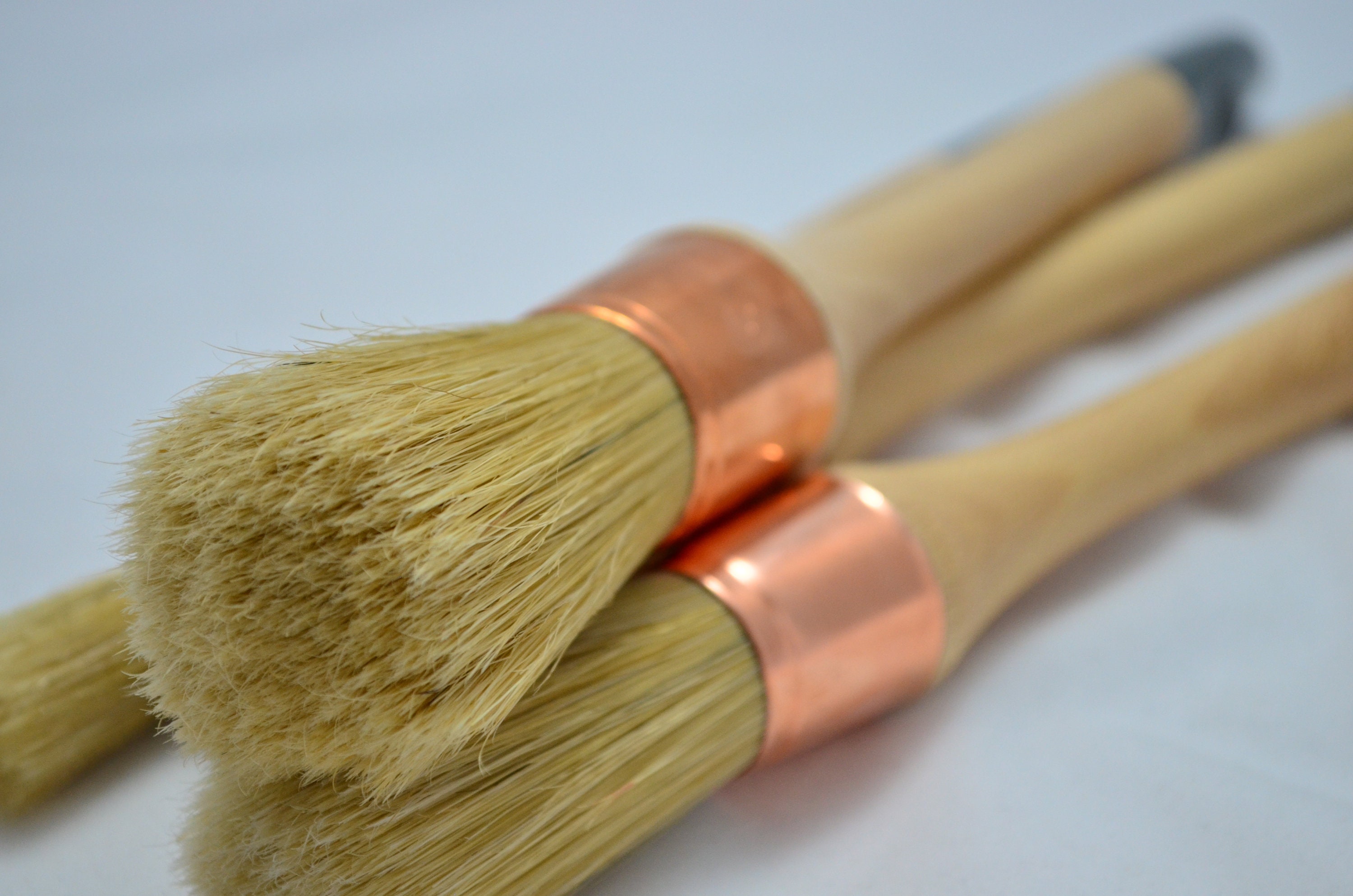 Set of 4 Specialist Long Round Sash Paint Brushes TAPER. Natural Pure