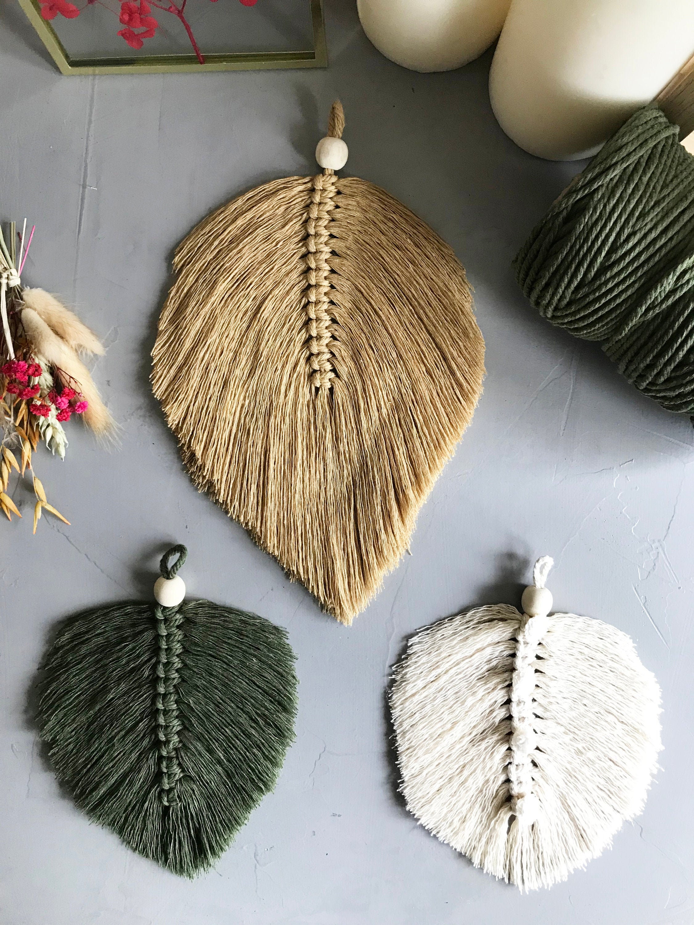 Feuille Macramé et Fleurs Séchées