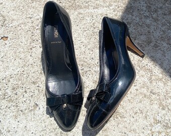 Vintage Fendi high heels pumps patent leather size 38