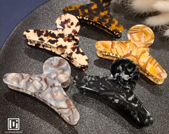 French Hair Claw Medium Tortoise Shell Acetate Jaw Clip