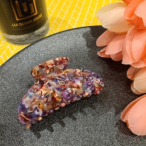 Tutti Frutti - Medium Acetate Tortoise Shell Jaw Hair Clip