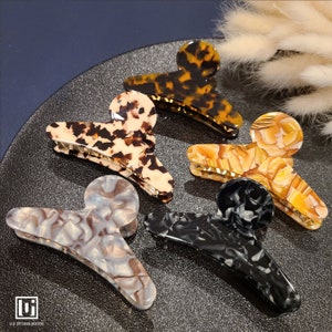 French Hair Claw Medium Tortoise Shell Acetate Jaw Clip