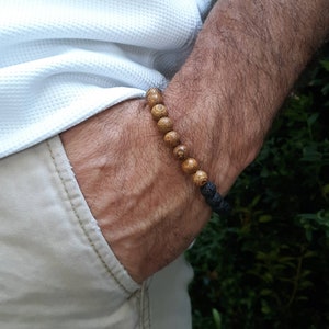 Men&#39;s/Women&#39;s 8mm Wood & Black Lava Rock Bead Bracelet