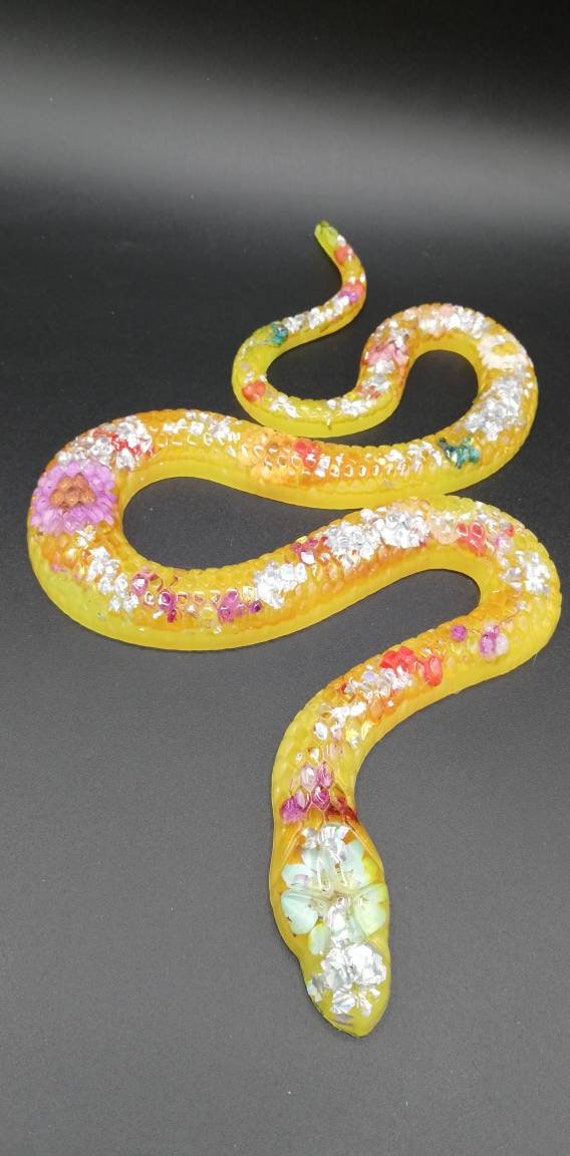 Serpent Résine Fleurs Séchées
