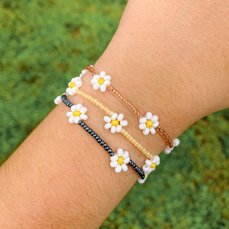 Beaded Daisy Bracelets includes a Sticker Etsy