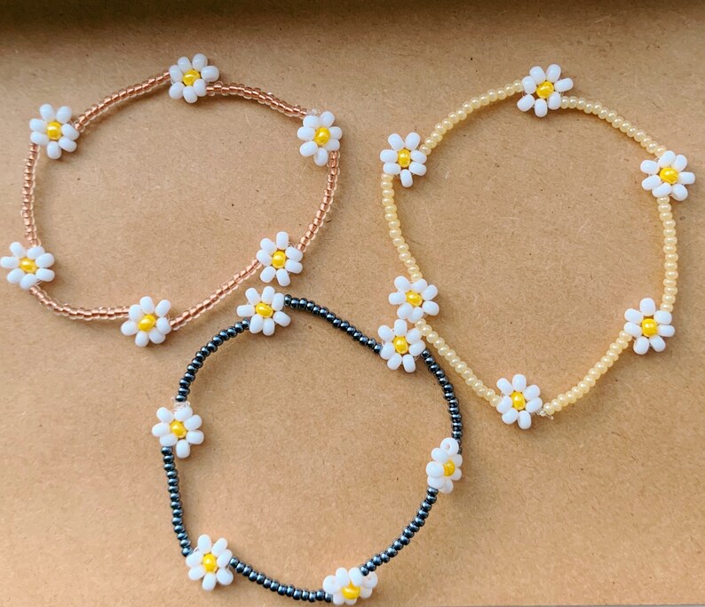 Beaded Daisy Bracelets includes a Sticker Etsy
