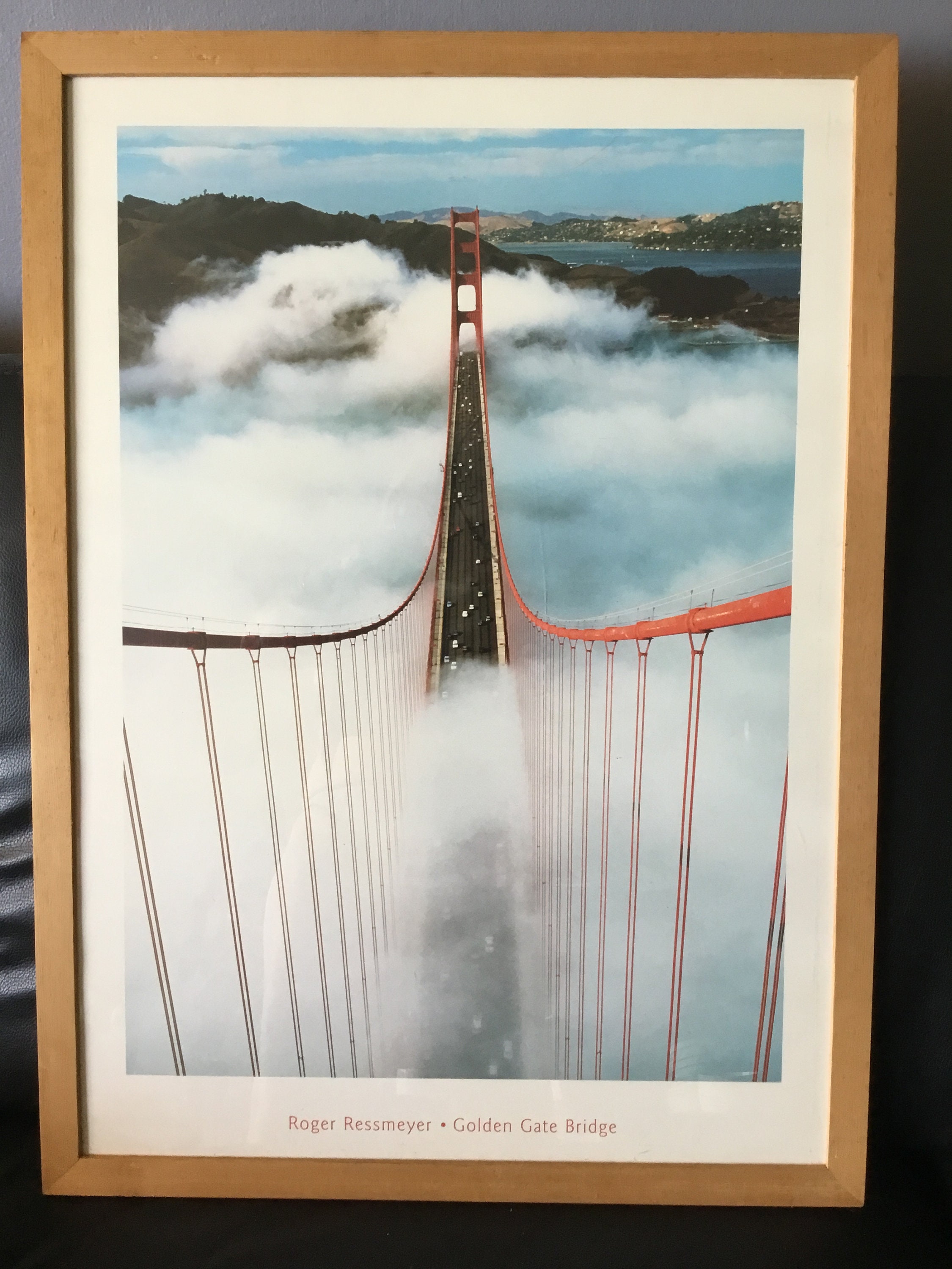 Ikea painting representing the Golde Gâte Bridge
