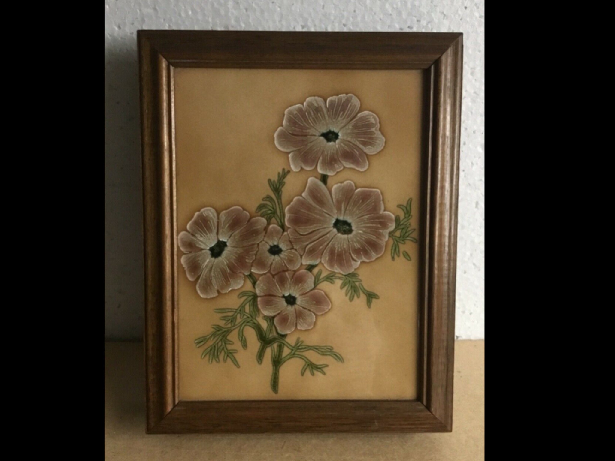 Armoire à Clés en Bois et Céramique Style Rustique