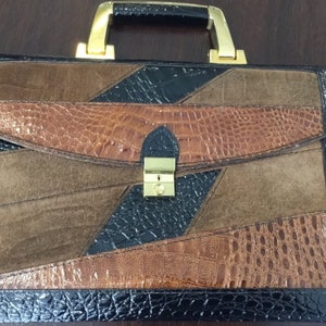 Petite mallette ou cartable en crocodile et daim