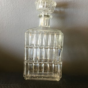 Fasettslipad glaskaraff