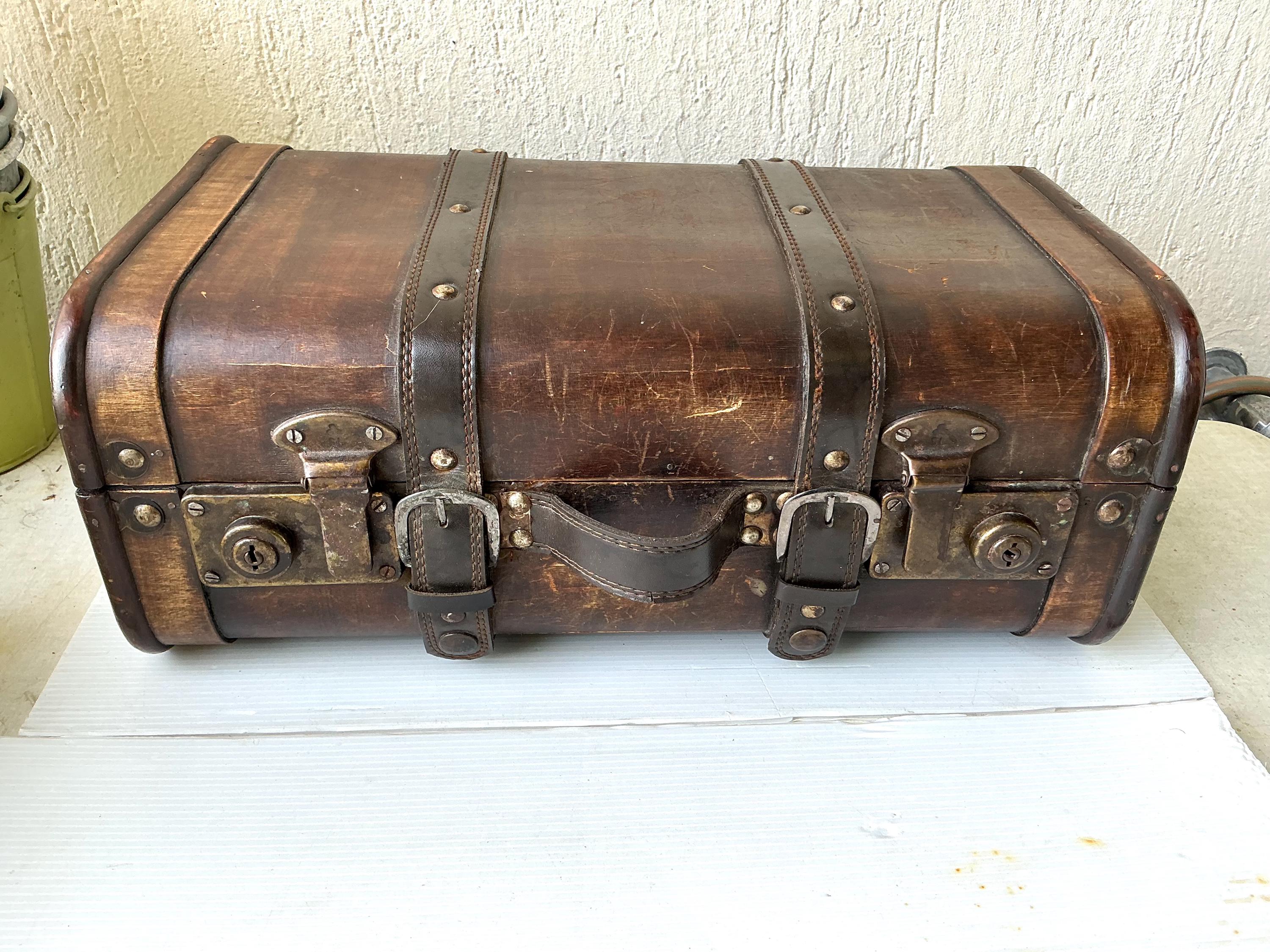 Lot De 6 Bagages Vintage En Bois - 4 Valises + 2 Sacs De Rangement Avec Clés - Occasion