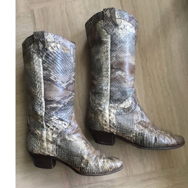 Bottes Santiag en python marque Sartore, pointure 38